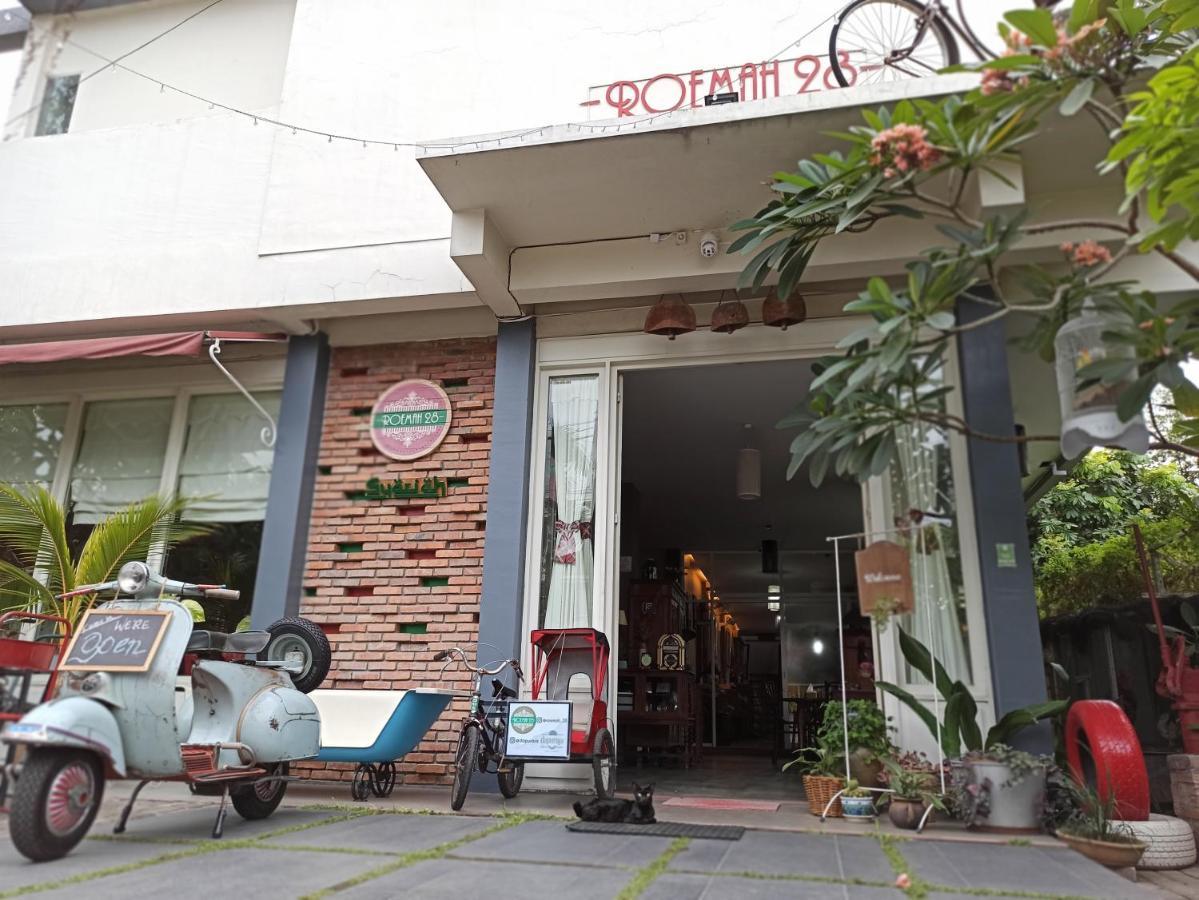 Roemah 28 Syariah Hotel Medan Exterior foto